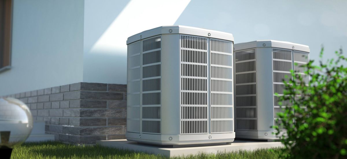 How Do Heat Pumps and Ductless Mini-Splits Differ?