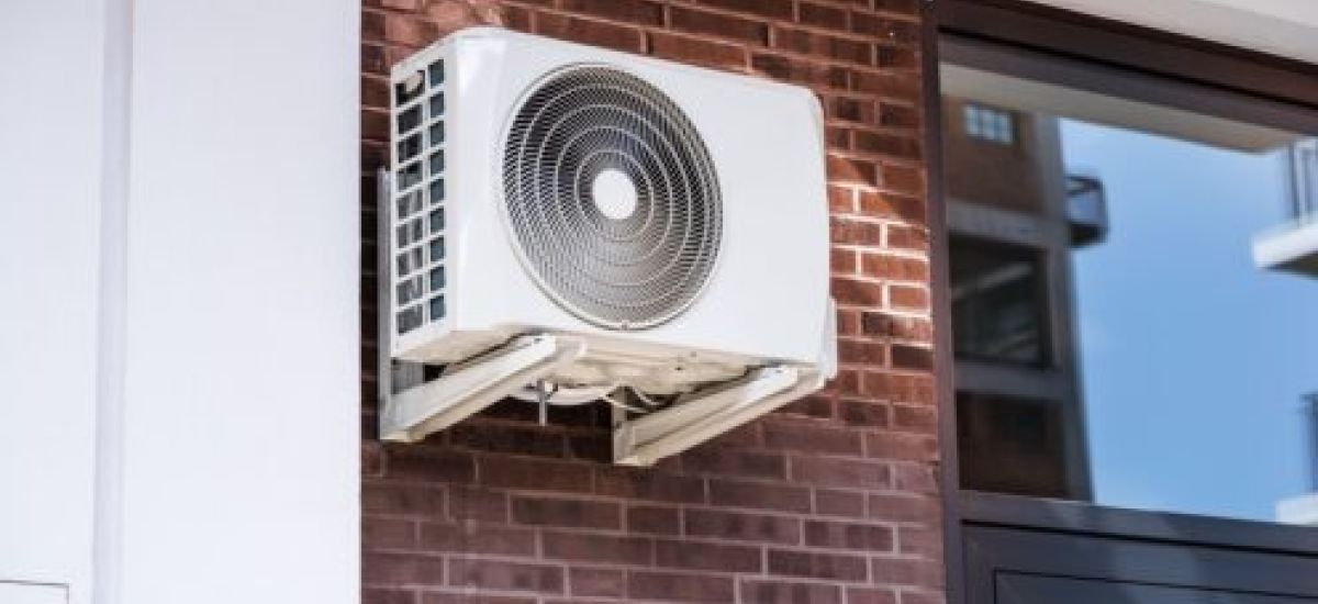 How a Dual-Source Heat Pump Maximizes Efficiency
